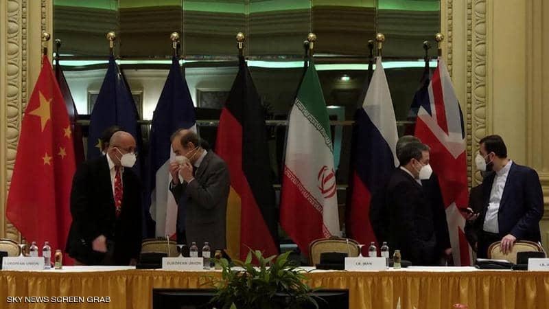لماذا تخلت إيران عن شروطها المسبقة وعادت للمفاوضات النووية؟