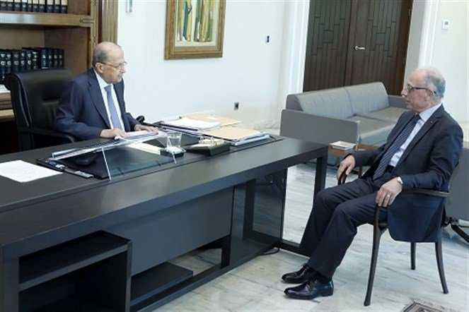 عون يستقبل وزير الدفاع ويبحث مع عدد من سفراء لبنان في الخليج سبل معالجة العلاقات