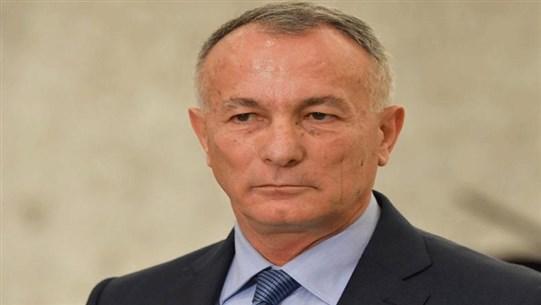 شامل روكز: مشهد سوداوي وتفكّك للمؤسّسات وسقوط للكيان