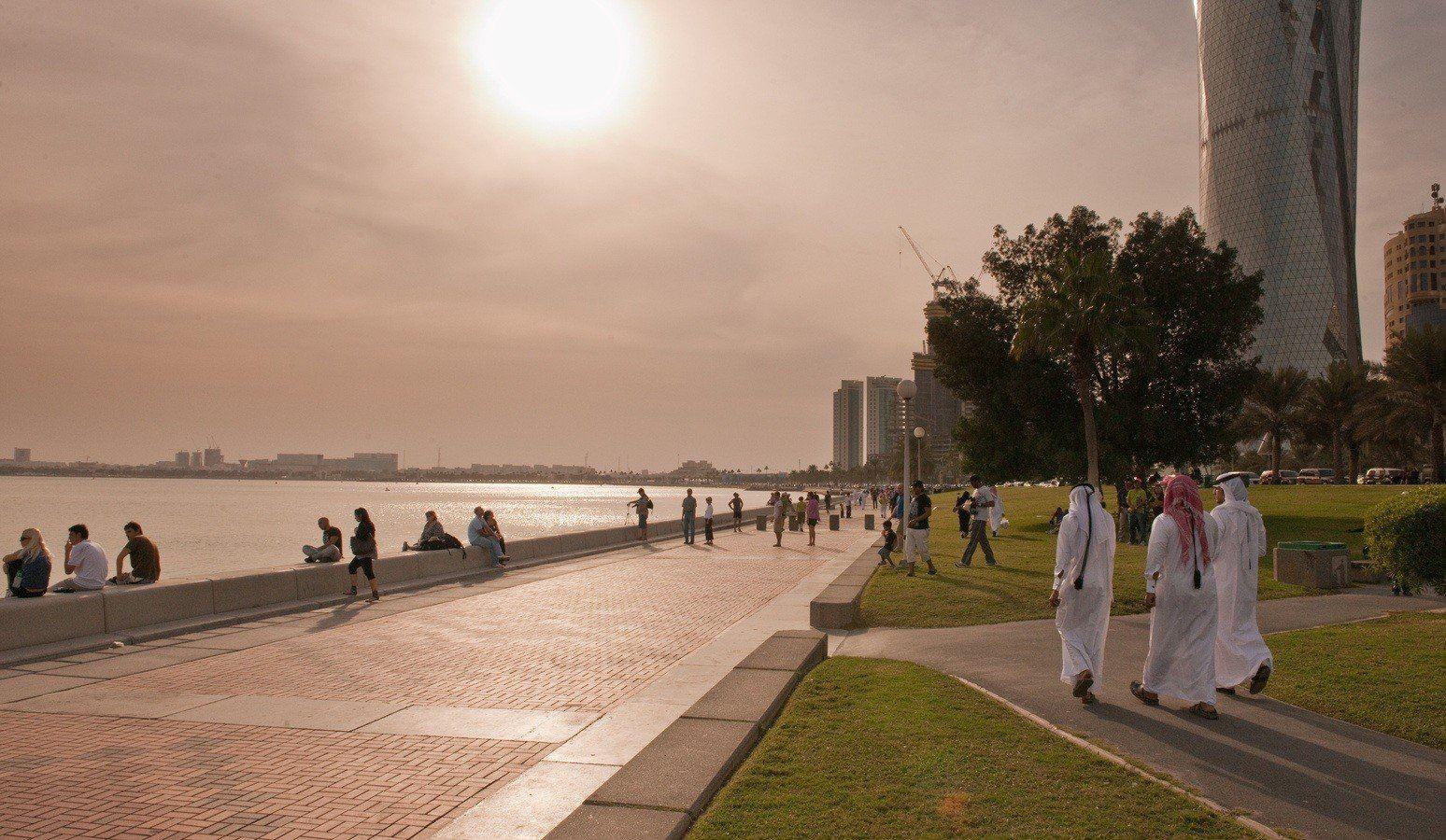 "كابوس" الكورنيش... الدوحة تسابق الزمن للانتهاء من أعمال الطرقات