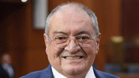 البرلمان اللبناني يخسر نائباً جديداً كلمات وداعٍ من سليمان فرنجيّة الى فايز غصن