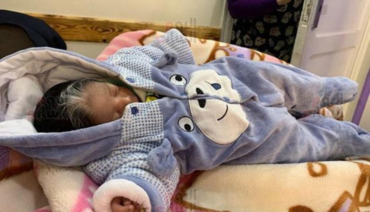 أطفال يولدون من دون جلد أو بطن وبشعر أبيض بالأقصر... وعامل مشترك وحيد