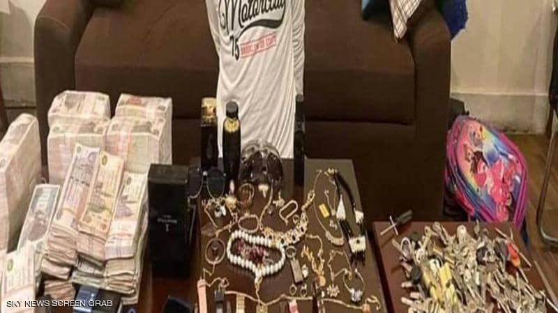 مصر.. الشرطة تضبط "لص المليون جنيه"