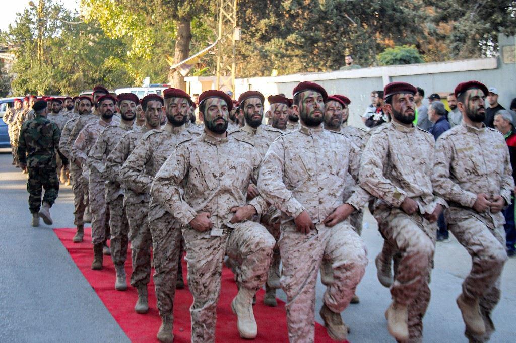 قصة "حزب الله" بجناحيه السياسي والعسكري: هذه لائحة تصنيف الدول له... أسبابه ومفاعيله