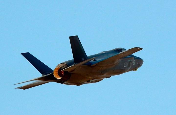 فيديو مسرب لسقوط طائرة F35 بريطانية بالبحر بعد فشل إقلاعها
