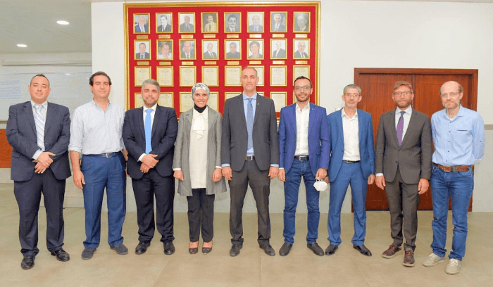 تسليم وتسلم في نقابة اطباء الاسنان في طرابلس