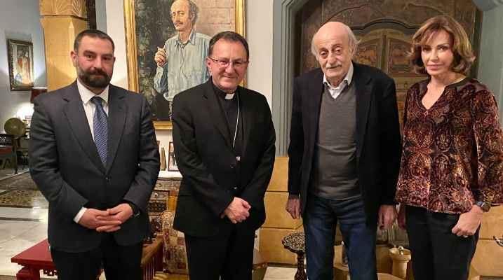 جنبلاط: الفاتيكان كان دائماً يشجع الحوار والتقارب في وجهات النظر