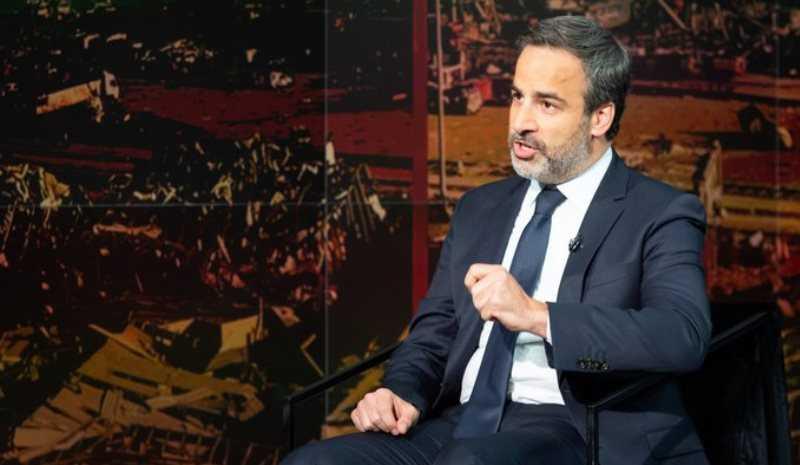 معوّض: رفعوا شعارات السيادة وباعوا ورقة الاستقالة الى الرئيس الفرنسي