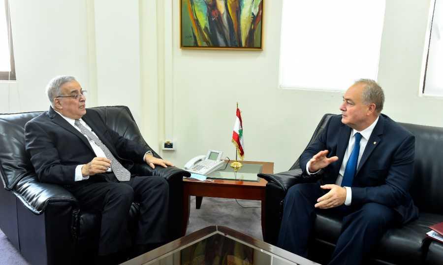 غريو وروداكوف في قصر بسترس...الخارجية تدين الاعتداء الاسرائيلي على مرفأ اللاذقية