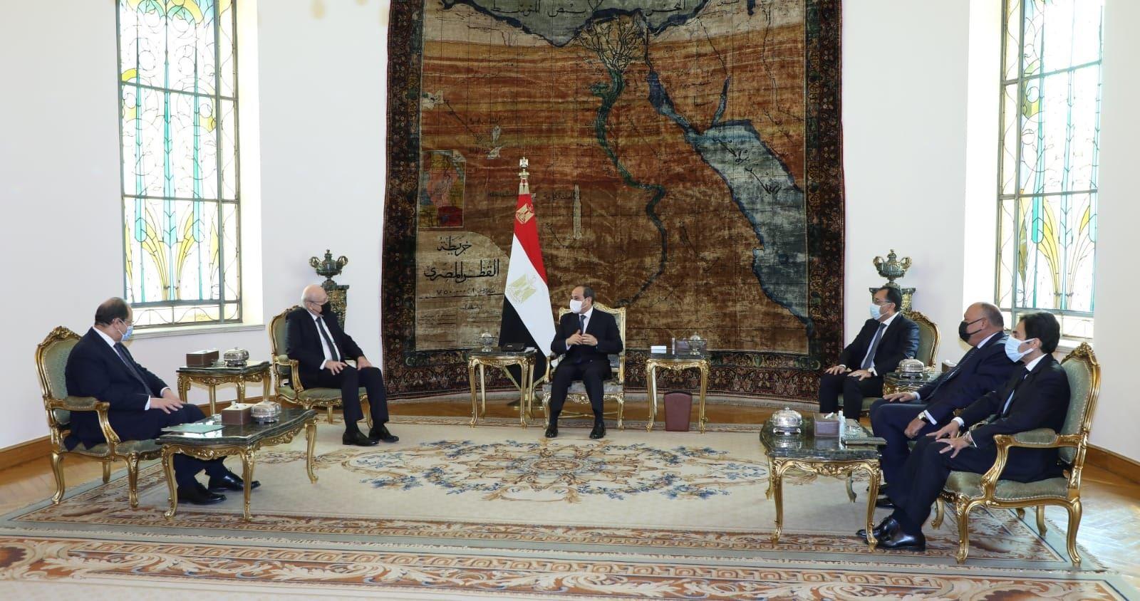 مصر تُلبي المطالب اللبنانية... السيسي مستقبلاً ميقاتي: لبنان بحاجة إلى وفاق سياسي