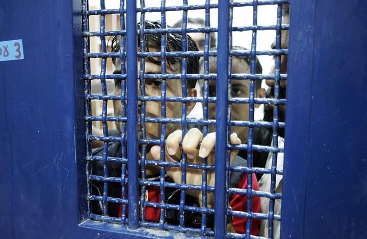 الاحتلال يخوض حربا شاملة ضد الأسرى وعائلاتهم.. تفاصيل