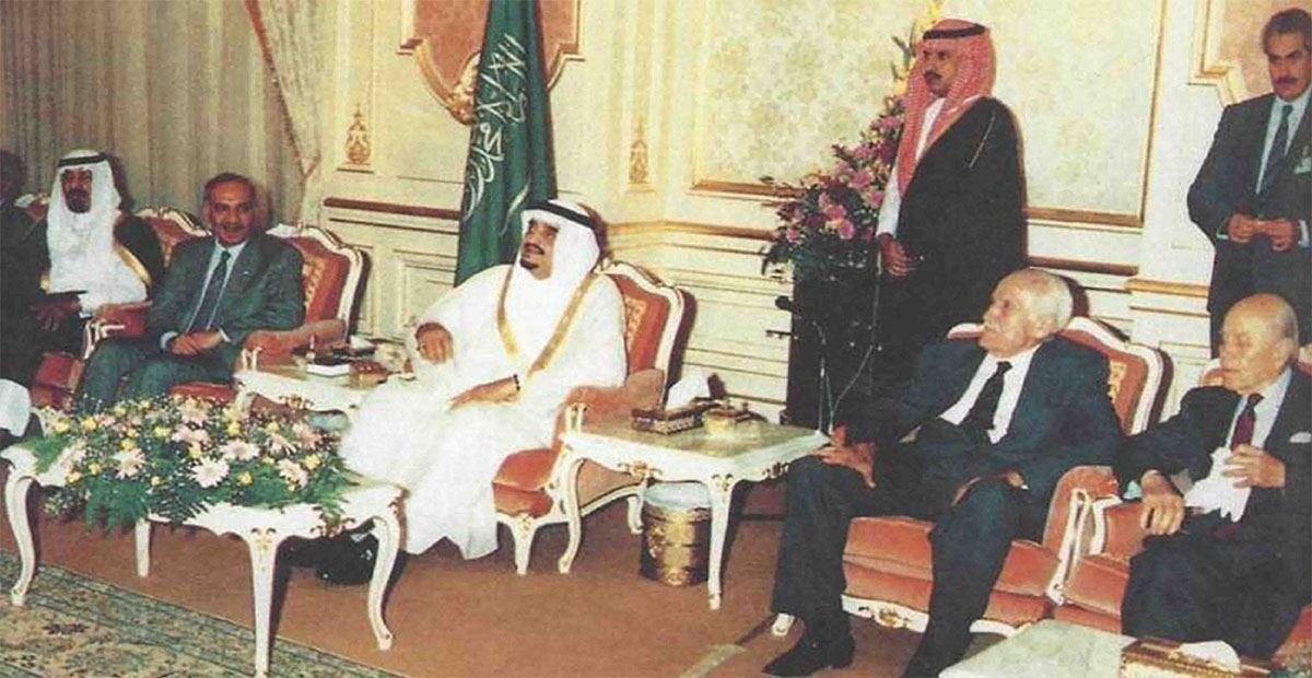 "تطوير اتفاق الطائف أو تعديله"