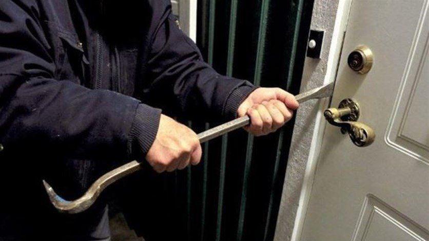 سرقة منزل "استغرقت ساعات" في الدوق البترونية... مولد كهربائي وقوارير غاز وغيرها!