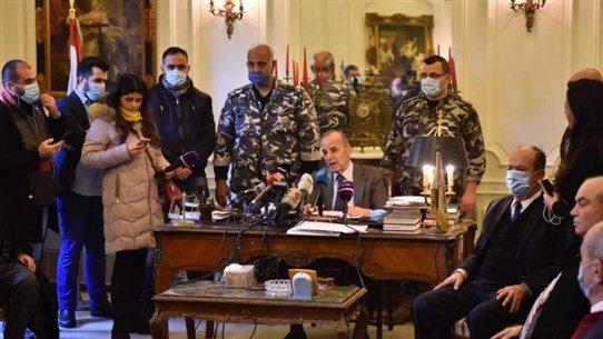ماذا يعني قرار المجلس الدستوري قانونياً ودستورياً؟