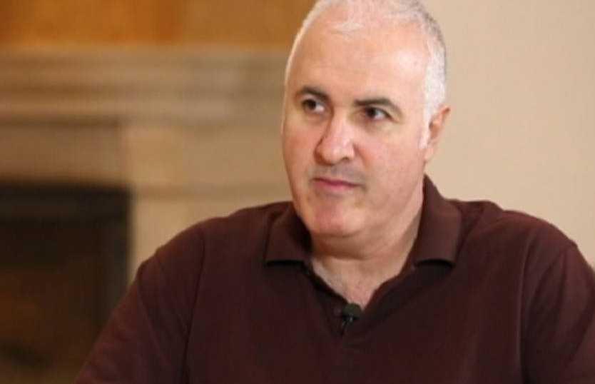 ما حصل تمثيليّة لصالح باسيل  الإعلامي جان عزيز: صدفة تتكرر عند إقتراب الاستحقاقات الانتخابية