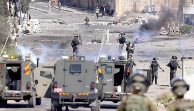 مواجهات الأقصى: 152 جريحاً فلسطينياً ومئات المعتقلين يهود متطرفون استفزوا المصلين وقوات الاحتلال اقتحمت الحرم القدسي