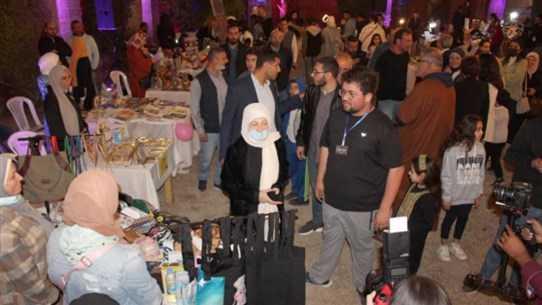 النائبة بهية الحريري جالت على فعاليات صيدا الرمضانية: واحة تلاق بين جميع اللبنانيين