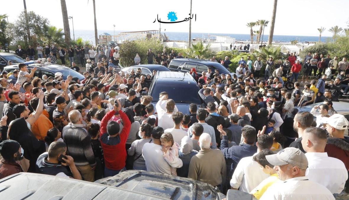 تضارب وإصابات خلال إطلاق لائحة الكينغ رولوديكس: "بدنا نشوفو"
