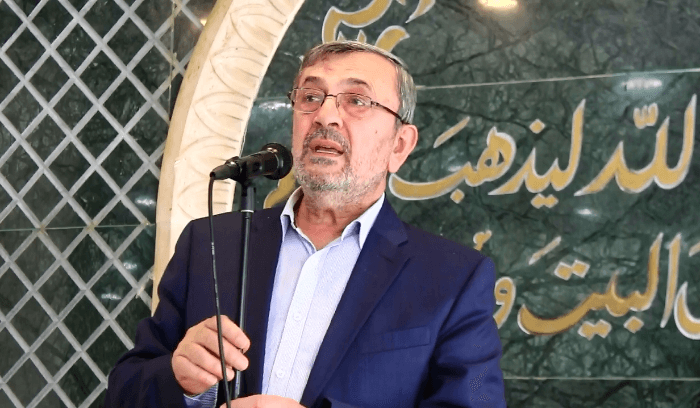 عز الدين: التركيبة اللبنانية تسمح للأجنبي بالتدخل في الشؤون الداخليةرأى عضو كتلة "الوفاء للمقاومة" النائب الشيخ حسن عز الدين، أن "واحدة من الأسباب الأساسية للأزمة اللبنانية الداخلية، هي وجود نفس هذا النظام الذي بات يستنبط في داخله وجوهره الطائفية البغيضة