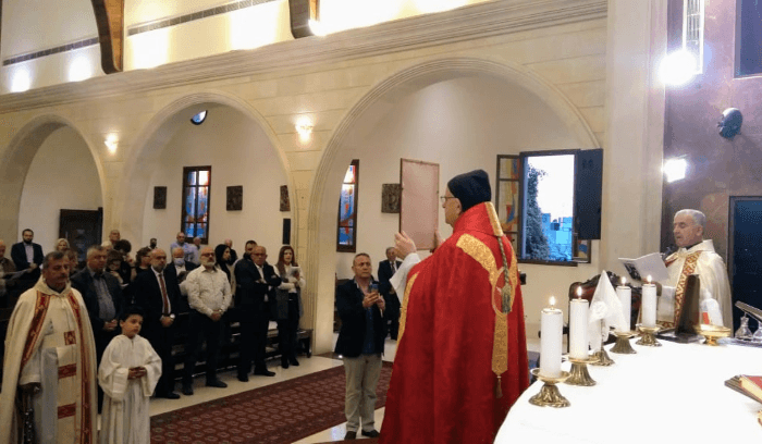 المطران مارون العمار ترأس قداس عيد مار جرجس في جدرا
