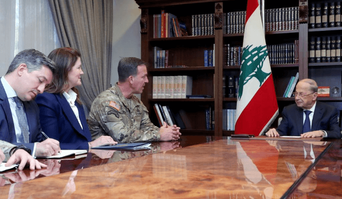 جولة لقائد القيادة الوسطى الأميركية وتوقيع اتفاقية عسكرية مع لبنان.. عون: لمعاودة هوكشتاين مساعي الترسيم