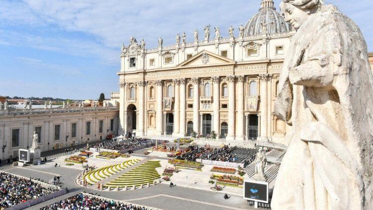 الدستور الرسولي الجديد "Praedicate Evangelium" نقطة وصول وانطلاقة جديدة