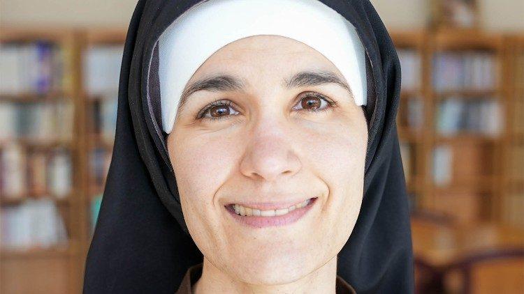 قصة الأخت أليسيا توريس: الإفخارستيا هي قوتي