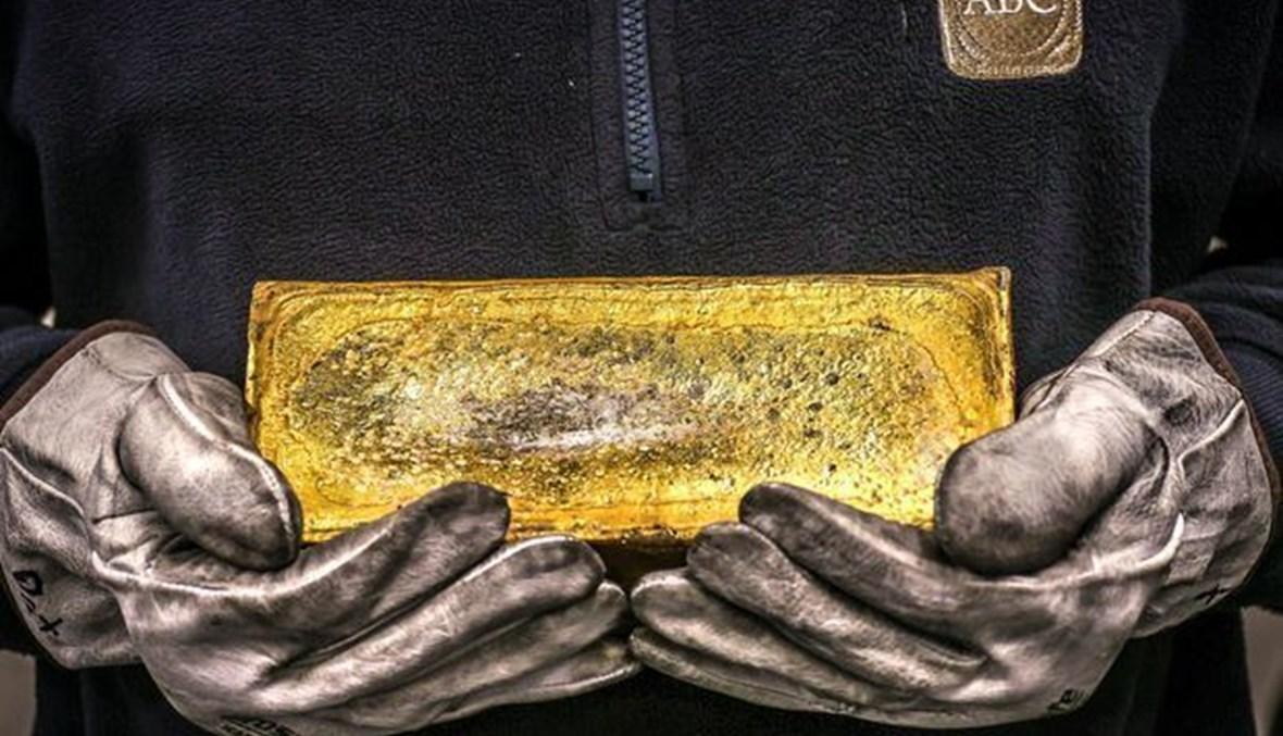 سعر الذهب يتراجع مع ارتفاع عائدات سندات الخزانة الأميركية
