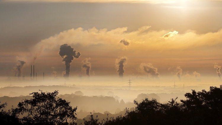 البابا فرنسيس يذكِّر بضرورة الارتداد الإيكولوجي من أجل حماية العائلة البشرية والخليقة