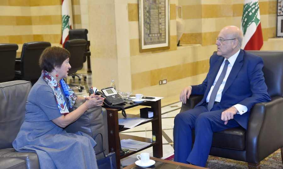 البابا فرنسيس في رسالة تهنئة لميقاتي: أتمنى حلول بركة الرب على لبنان