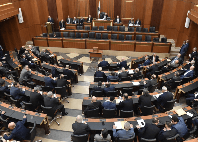 متى يبدأ البحث في أسماء «المرشحين الجدد» للرئاسة؟
