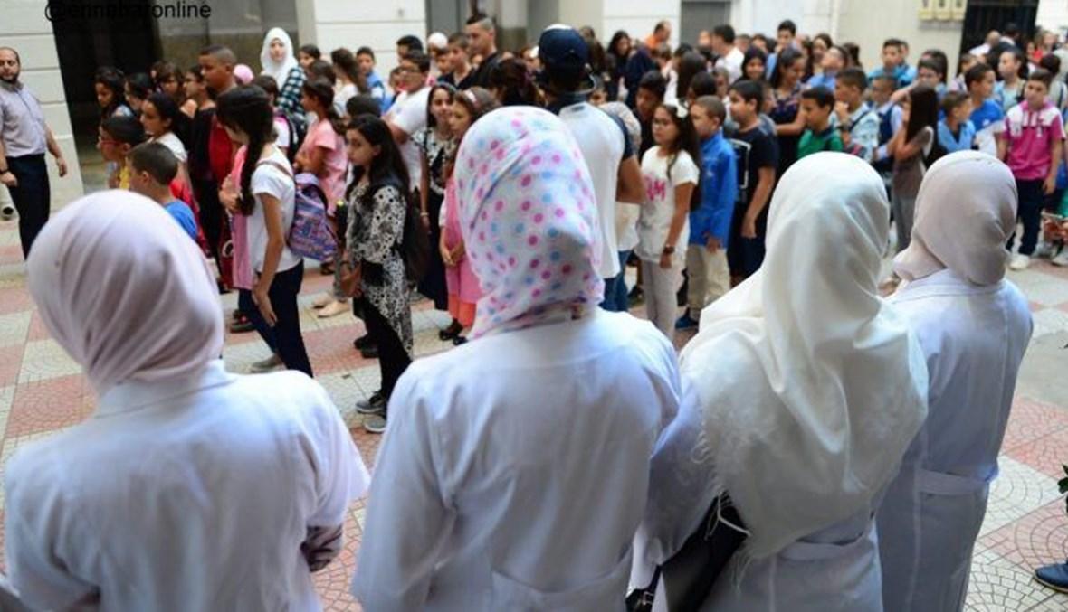 تلميذ يطعن معلّمته في الجزائر... التربويّون يطلبون الحماية وتحديد المسؤوليات
