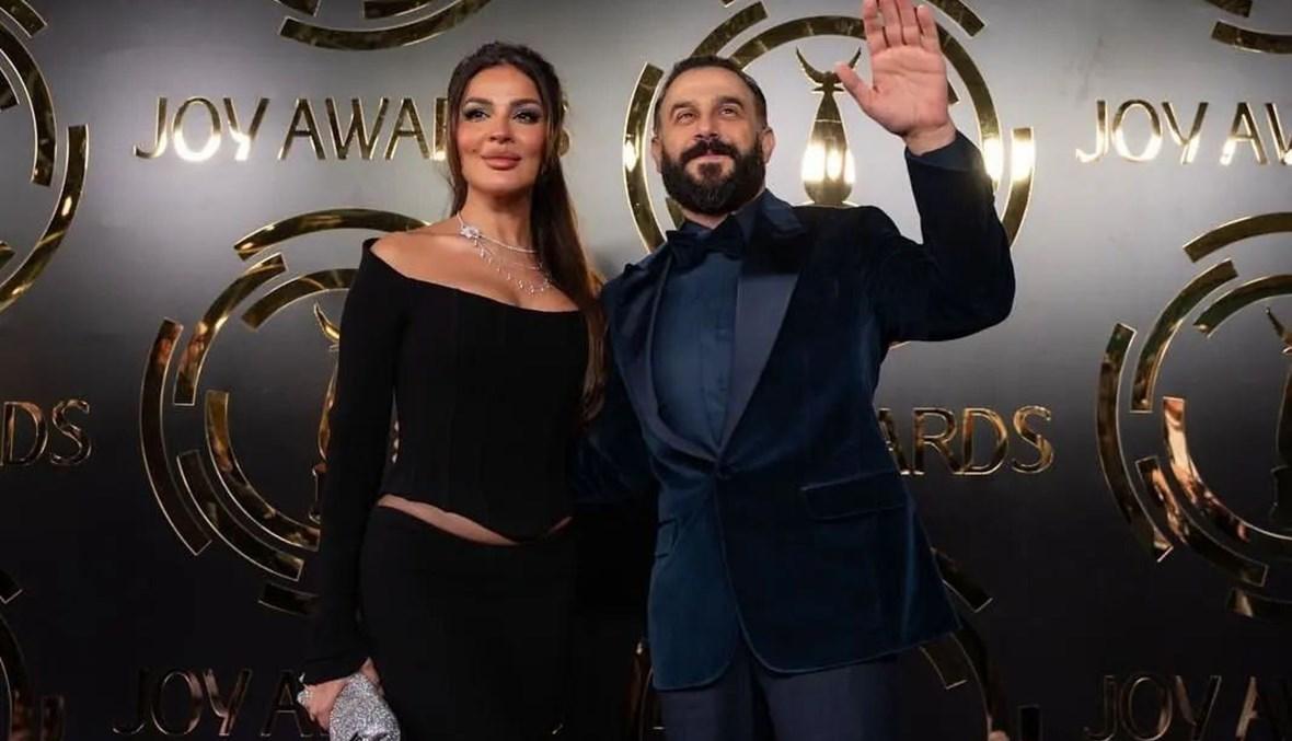 أبرز لقطات Joy Awards: بكاء نادين نسيب نجيم وحلويات نوال الكويتية وإحراج عبدالمجيد عبدالله لتركي آل الشيخ