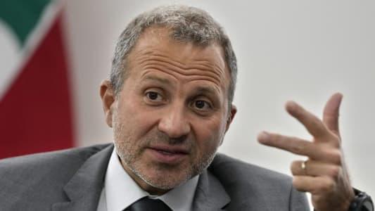  النائب جبران باسيل يُغرّد وحيداً.. ويستنجد بخصومه