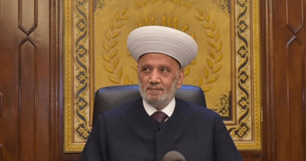 مفتي الجمهورية اللبنانية الشيخ عبد اللطيف دريان: لن تقوم قائمة للبنان إلا بانتخاب رئيس للجمهورية