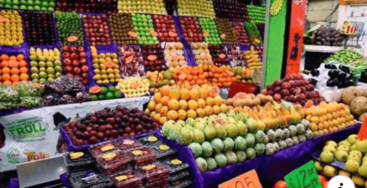 أسعار المواد الغذائية والخضار في لبنان إلى «الدولرة» بدءاً من غد التجار يرونها مفيدة للمواطن... و«حماية المستهلك» تحذّر من سيطرة المافيات