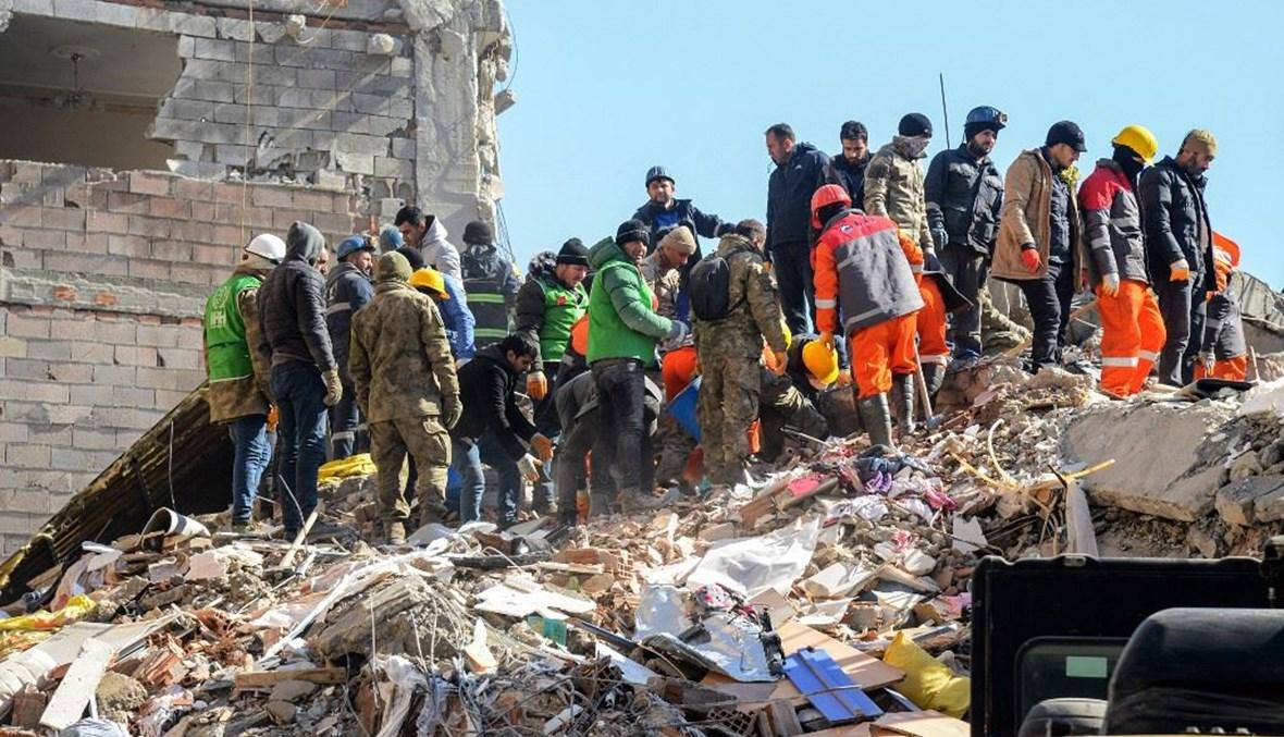 مساعدة أميركية بـ85 مليون دولار لتركيا وسوريا... وتعليق موقّت لعقوبات على دمشق