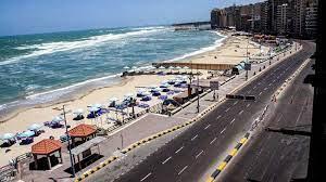 رأي العلماء.. لهذه الأسباب يتراجع منسوب مياه البحر