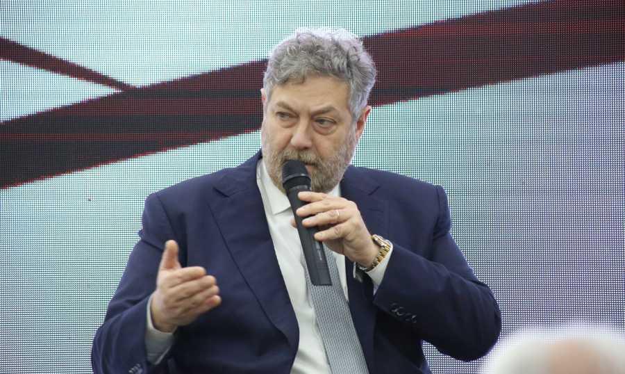 النائب نعمة إفرام: هناك انهيار آتٍ خلال شهرين الرئيس أو الانحلال