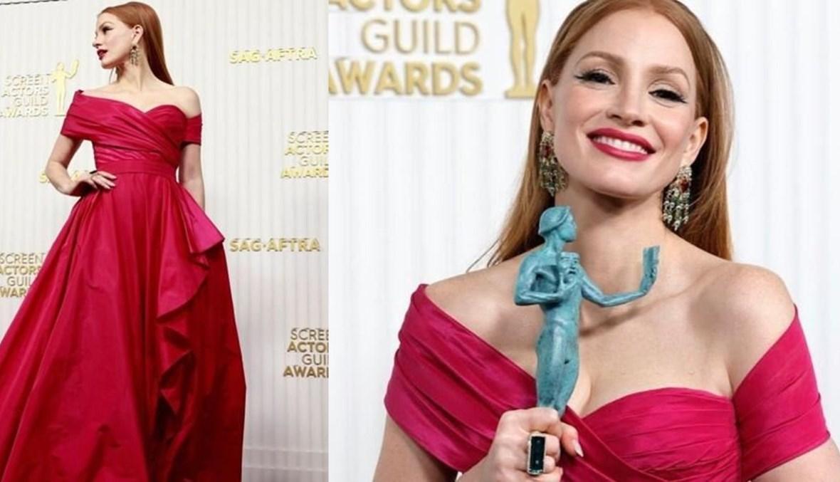 جيسيكا تشاستين بتصميم مبهر من زهير مراد في حفل SAG Awards