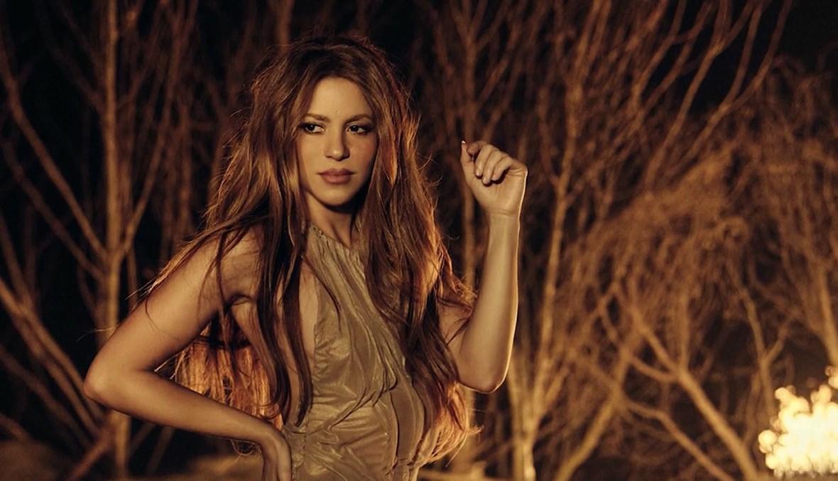 شاكيرا تتحدّث عن تفاصيل انفصالها عن بيكيه وتوّجه رسالة لحبيبته الجديدة: الجحيم
