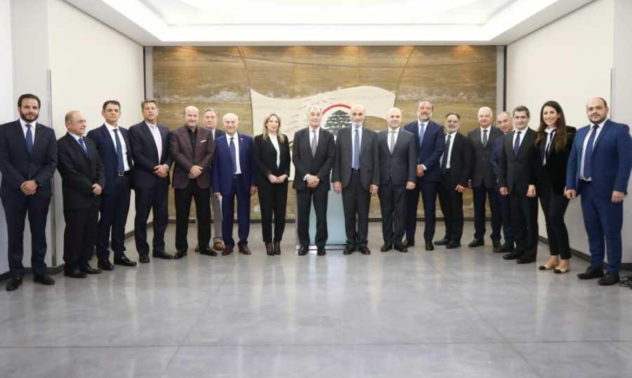 جعجع التقى وفداً ًمن مجموعة العمل الأميركيّة لأجل لبنان وتأكيد على حاجة اللبنانيين إلى رئيس فعلي لا صوري