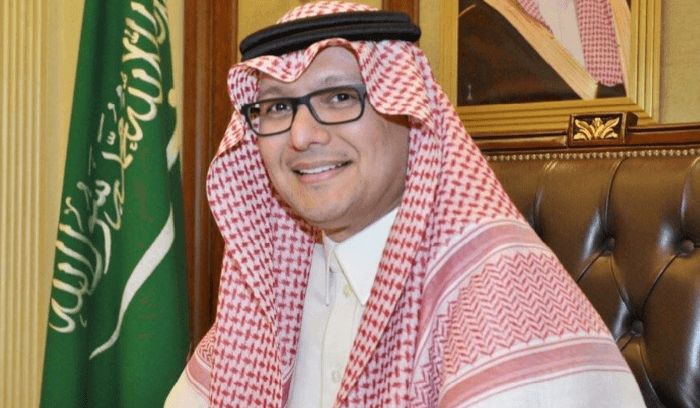 حراك ديبلوماسي داخلي وخارجي… وشخصيّة إيرانيّة تصل الى بيروت