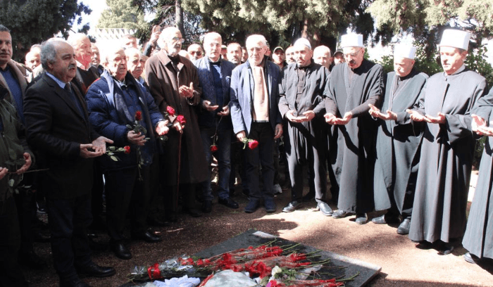 وفود أمت ضريح كمال جنبلاط في ذكرى استشهاده