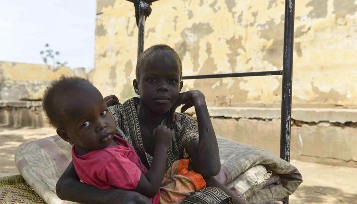 بعد غارة أوقعت 22 قتيلاً... الأمم المتحدة تُحذّر من "حرب أهلية شاملة" في السودان