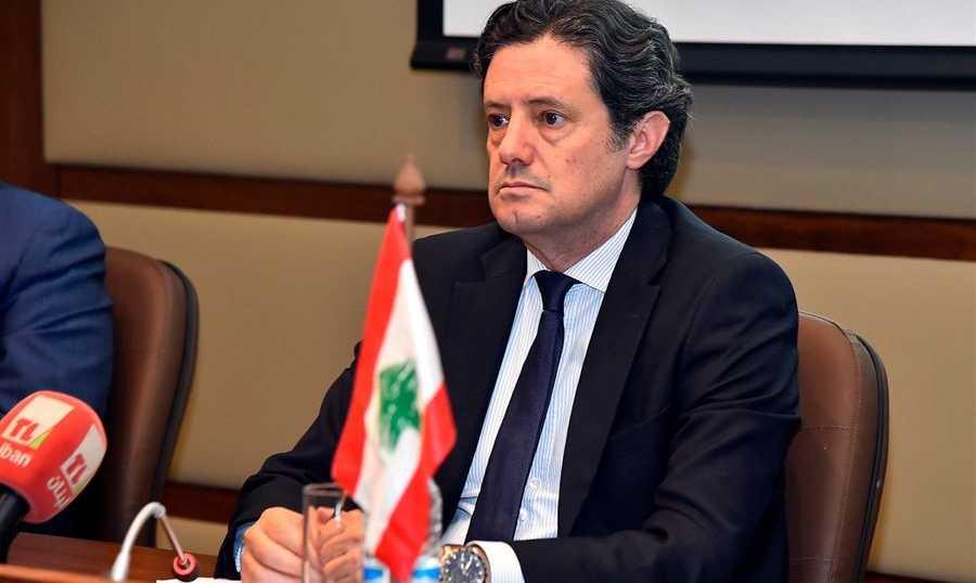 وزير الإعلام  زياد  مكاري: لا قدح وذم في تغريدة صادق والشكوى غير فعّالة!