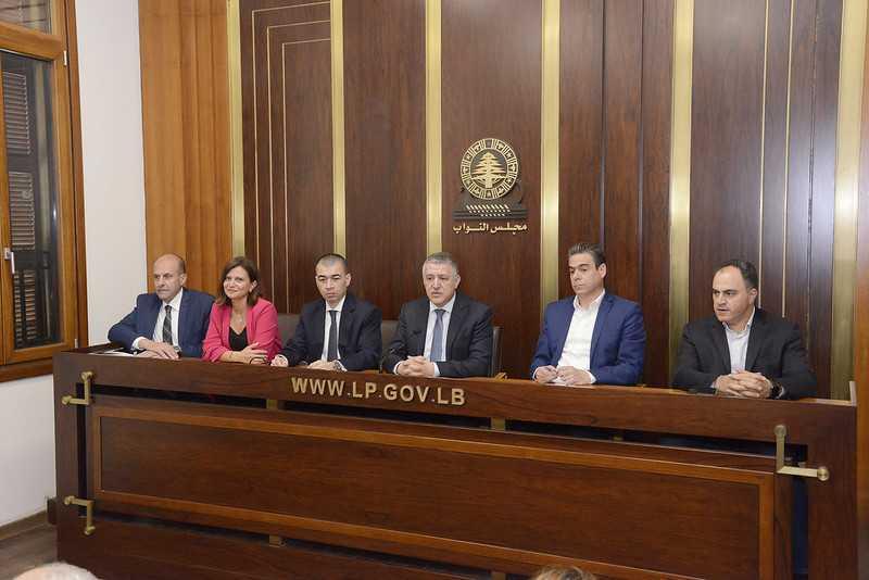 نواب "التيار": لن يبقى في لبنان لا لاجئ ولا نازح