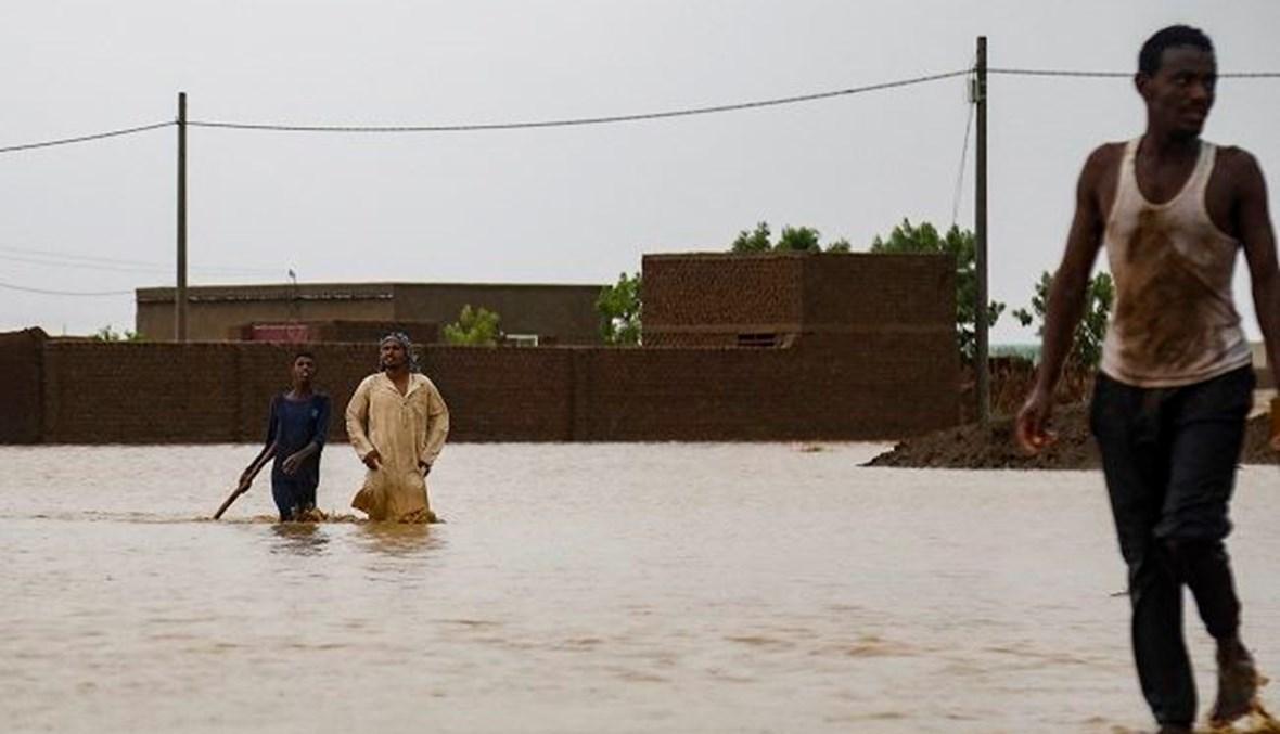 السودان... السيول تدمر مئات المنازل في الشمال والمعارك مستمرة في الخرطوم