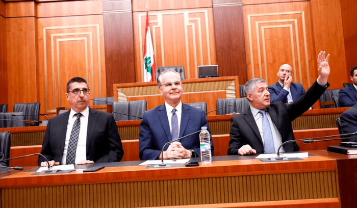 الإدارة والعدل ناقشت موضوع النازحين السوريين حجار: هناك تراخ في تطبيق القرارات