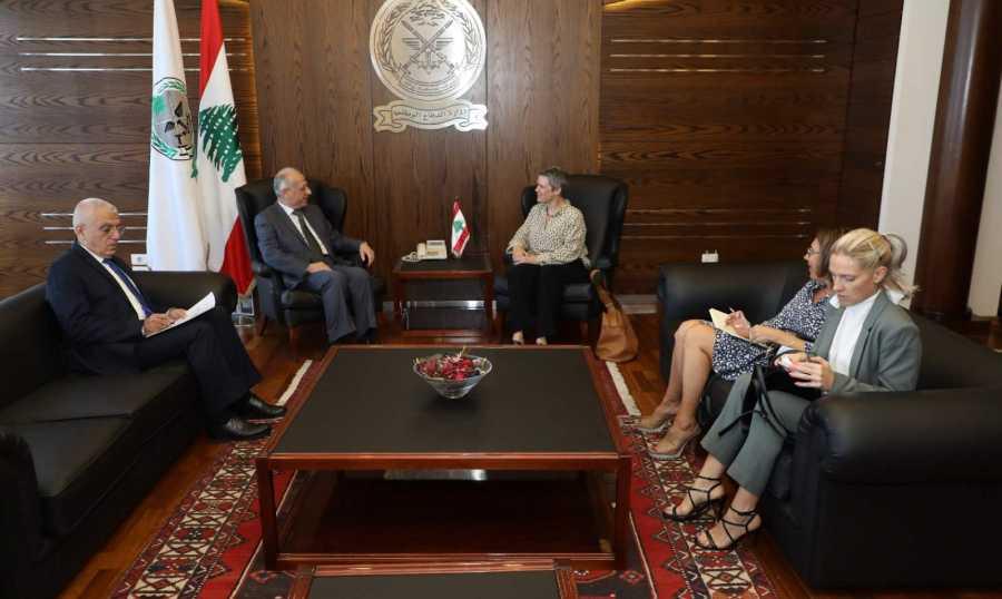 وزير الدفاع: الاتحاد الاوروبي ملتزم تجاه لبنان وشعبه وصولاً إلى طريق التعافي